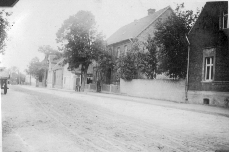 B-01-1-3.jpg
