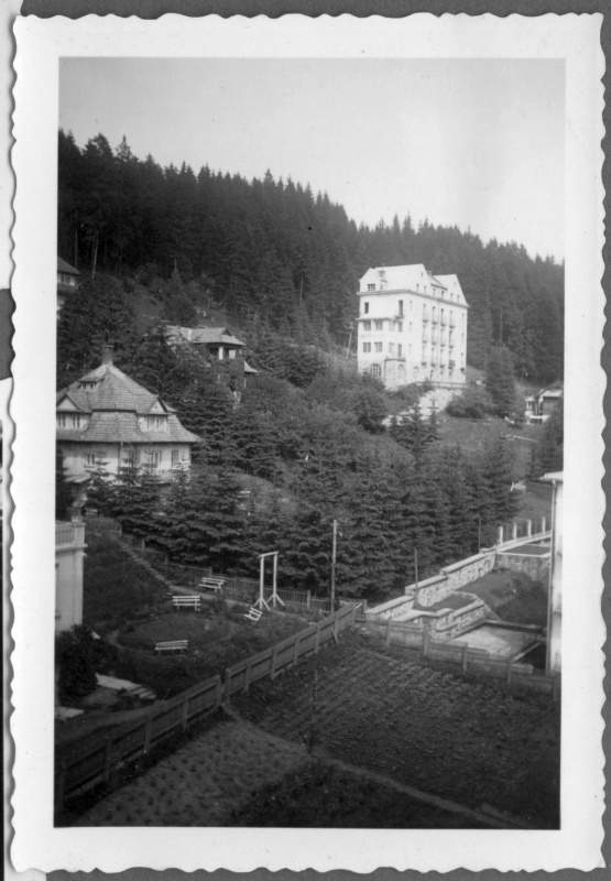 B07-1-6.jpg
