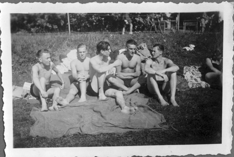 B09-1-7.jpg